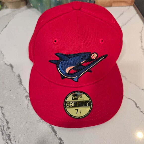 New Era Clearwater Threshers 59FIFTY Red Fitted Hat 7 1/4 With Shark Baseball - Picture 9 of 10